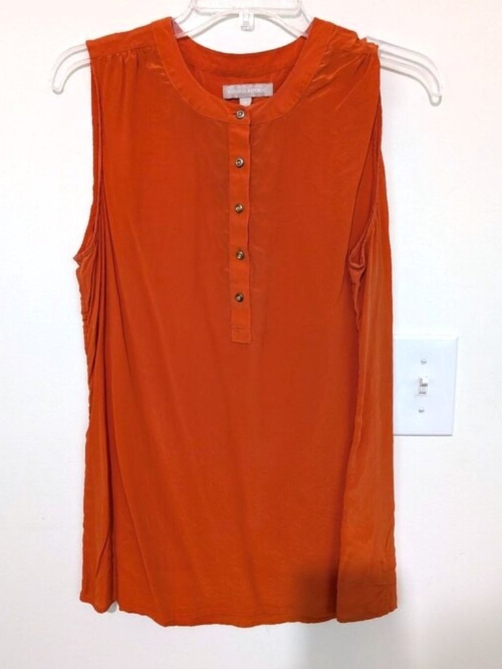BR 100% Silk‎ Sleeveless Button Tank Top - Rust Orange Size L